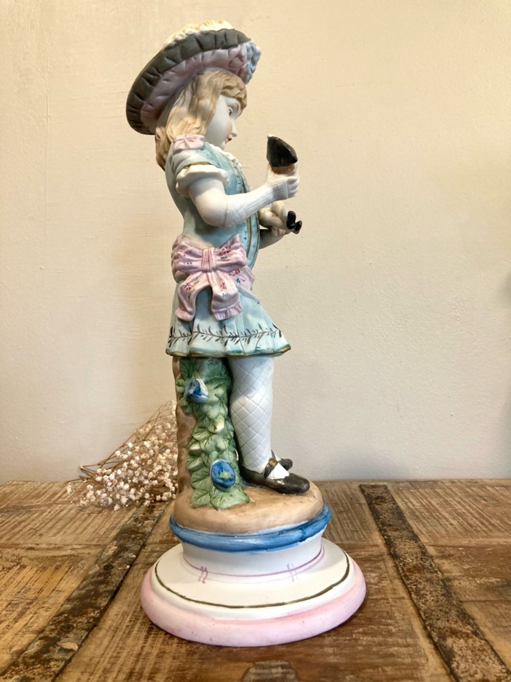 Creepy Ceramic Girl Holding Beheaded Doll Mantel Statue 16” Tall Vintage Decor - Picture 6 of 16
